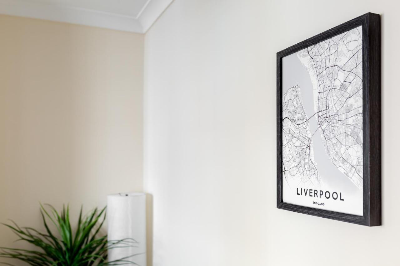 Cosy Anfield Guesthouse - Free Parking Liverpool Bagian luar foto